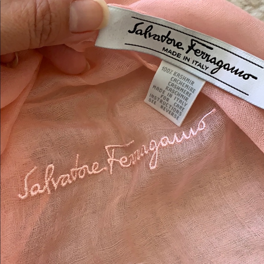 Salvatore Ferragamo 100% Kashmir scarf.